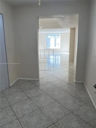 $164,900 | 3760 Inverrary Drive, Unit 2Z, Lauderhill, FL 33319