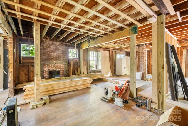 $349,900 | 141 Louisiana Avenue, Asheville, NC 28806