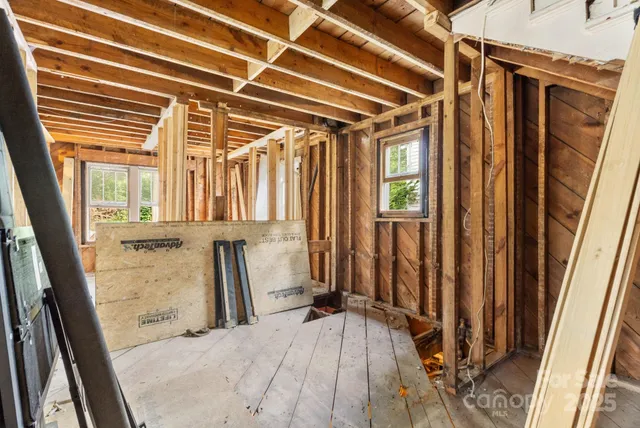 $349,900 | 141 Louisiana Avenue, Asheville, NC 28806