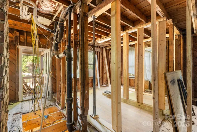 $349,900 | 141 Louisiana Avenue, Asheville, NC 28806