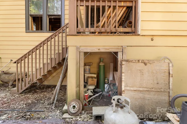 $349,900 | 141 Louisiana Avenue, Asheville, NC 28806