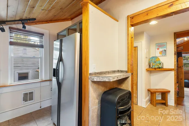 $349,900 | 141 Louisiana Avenue, Asheville, NC 28806