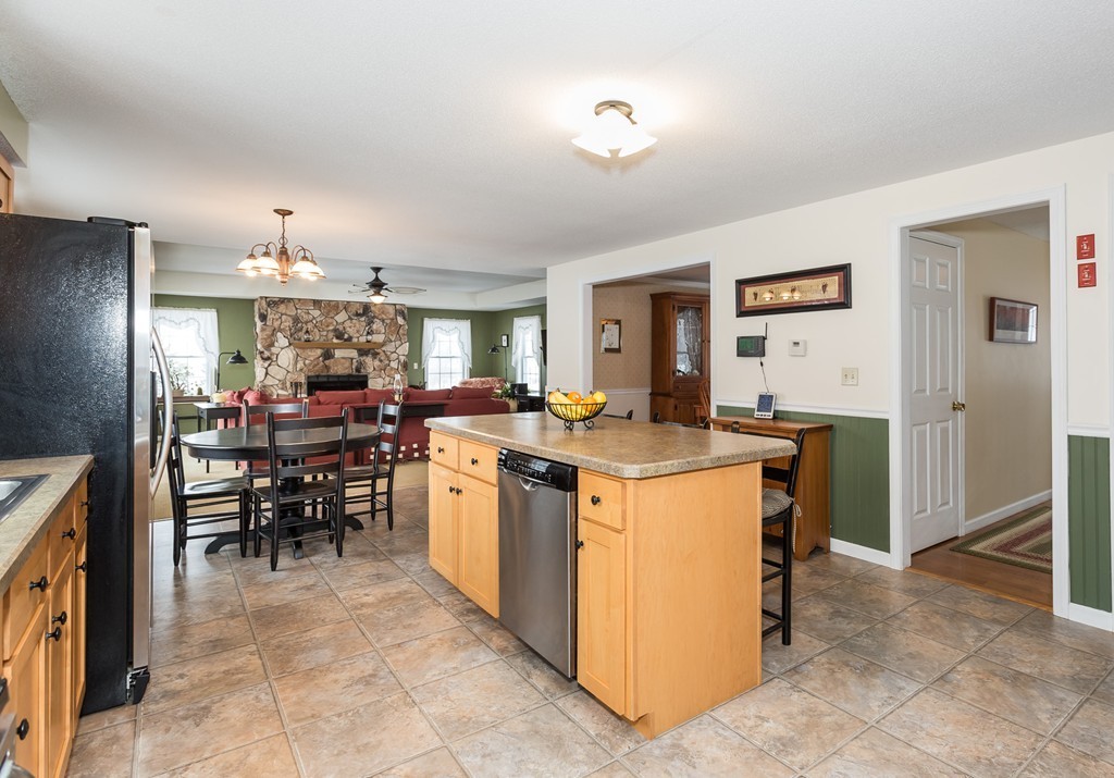3 Nicholson Hill Road Southwick, MA 01077 - Photo 5 of 30 Gallery Image 5