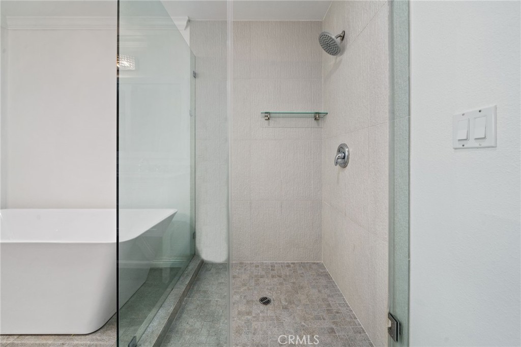 1721 East Ruddock Street Covina, CA 91724 - Photo 17 of 39 a view of bathroom