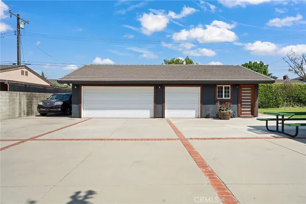 $6,000 | 1721 East Ruddock Street, Covina, CA 91724