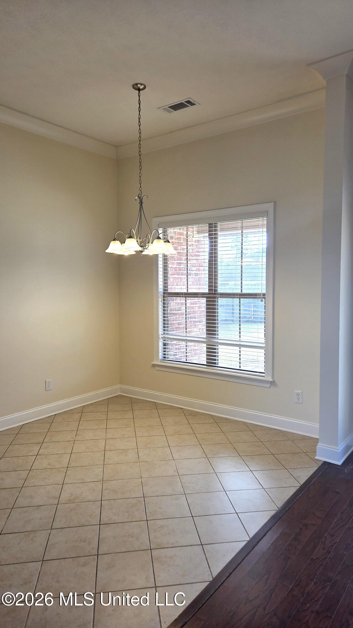 385 Austin Circle Brandon, MS 39047 - Photo 12 of 42 20260319_094000 (002)