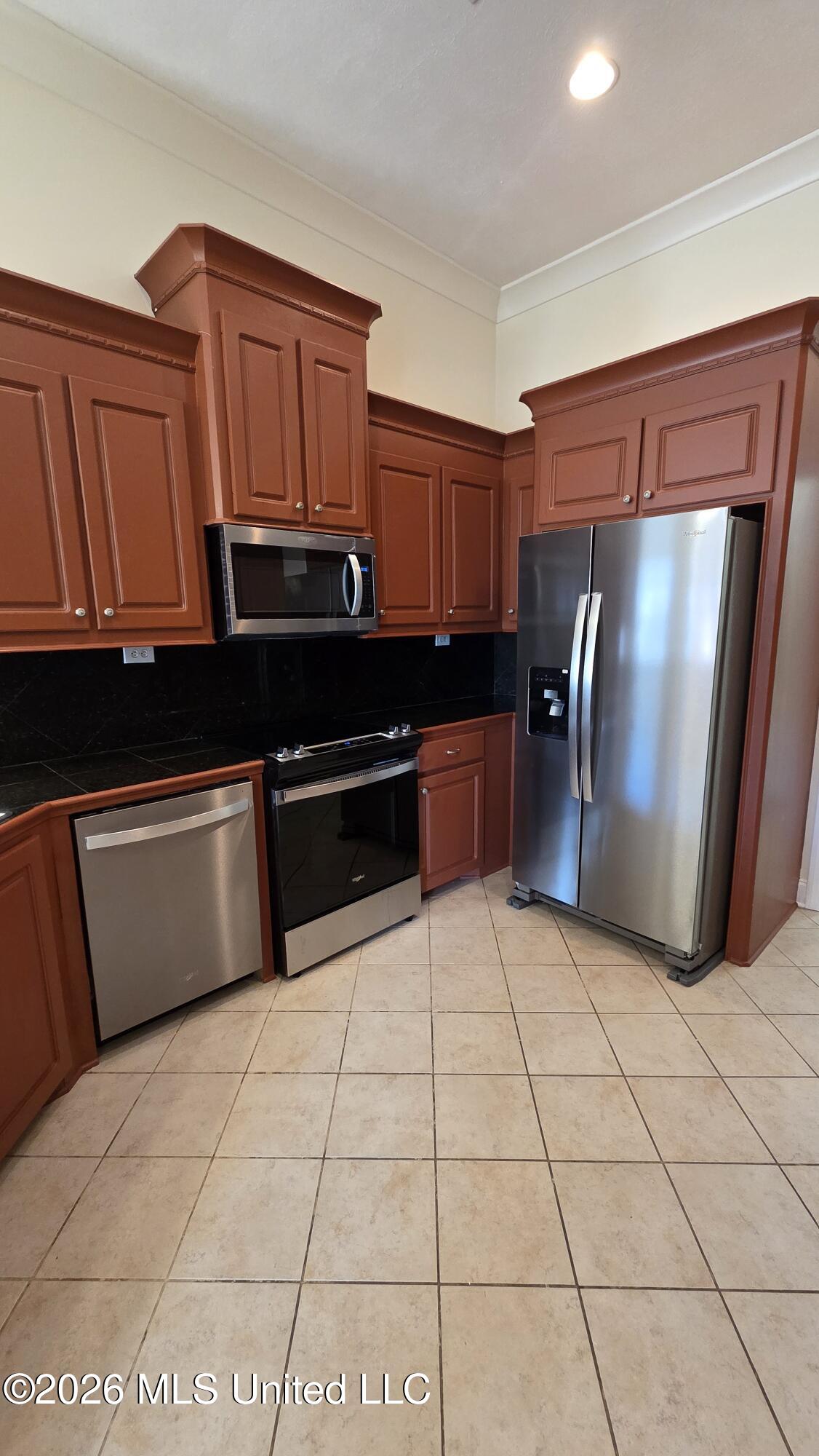 385 Austin Circle Brandon, MS 39047 - Photo 16 of 42 20260319_094442 (002)