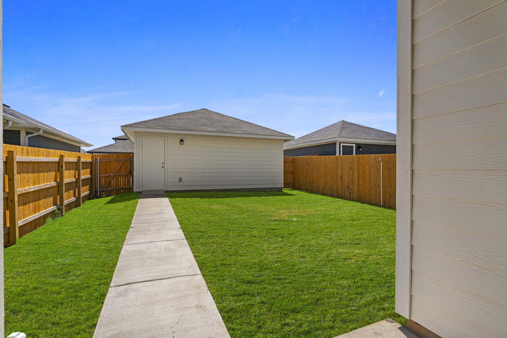 308 Santo Domingo Road Bastrop, TX 78602 - Photo 29 of 31