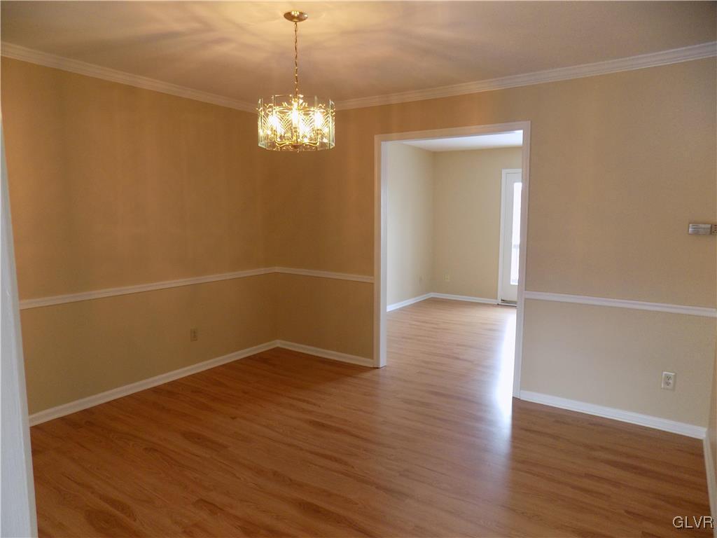 1100 Barnside Road Allentown, PA 18103 - Photo 7 of 20 2nd floor dining room
