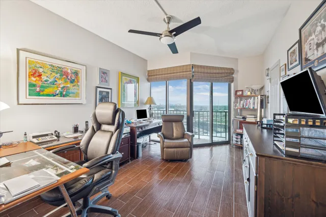 $345,000 | 3350 McCue Road, Unit 1504, Houston, TX 77056