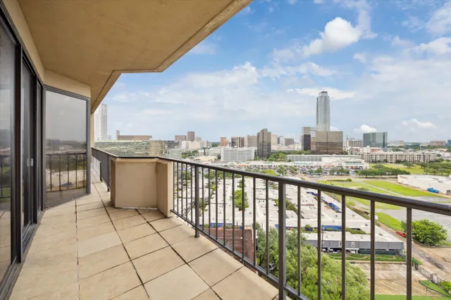 $345,000 | 3350 McCue Road, Unit 1504, Houston, TX 77056