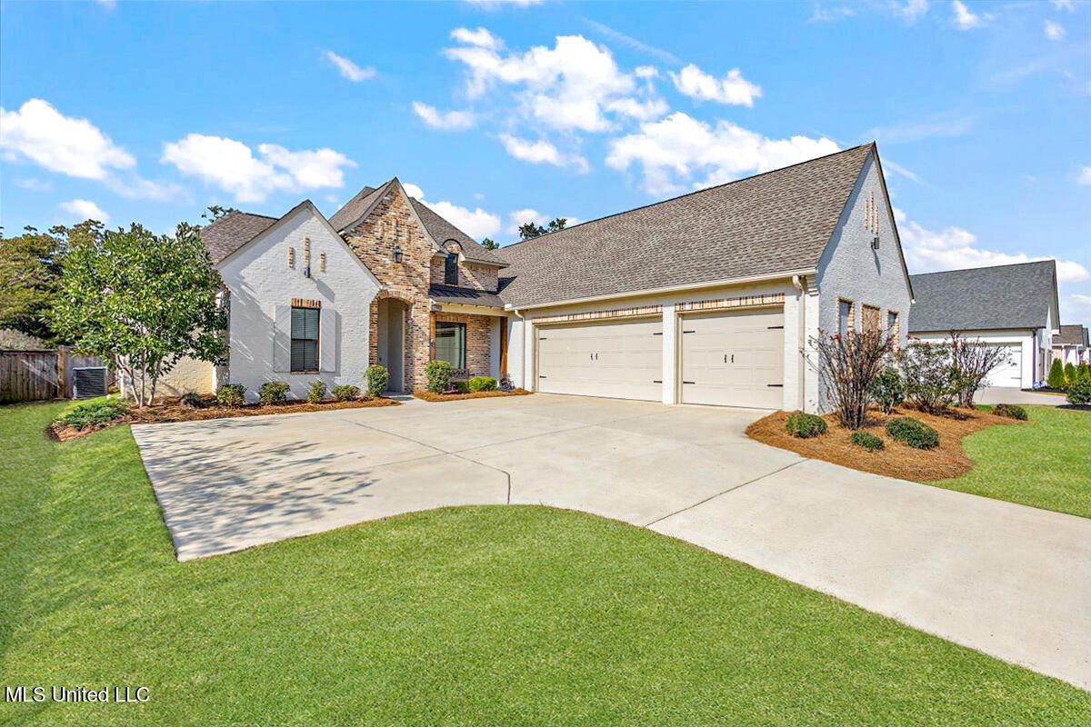 101 Coventry Lane Canton, MS 39046 - Photo 2 of 36 02-3HTP8025