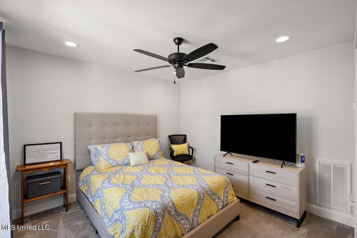 101 Coventry Lane Canton, MS 39046 - Photo 29 of 36 29-3HTP8104