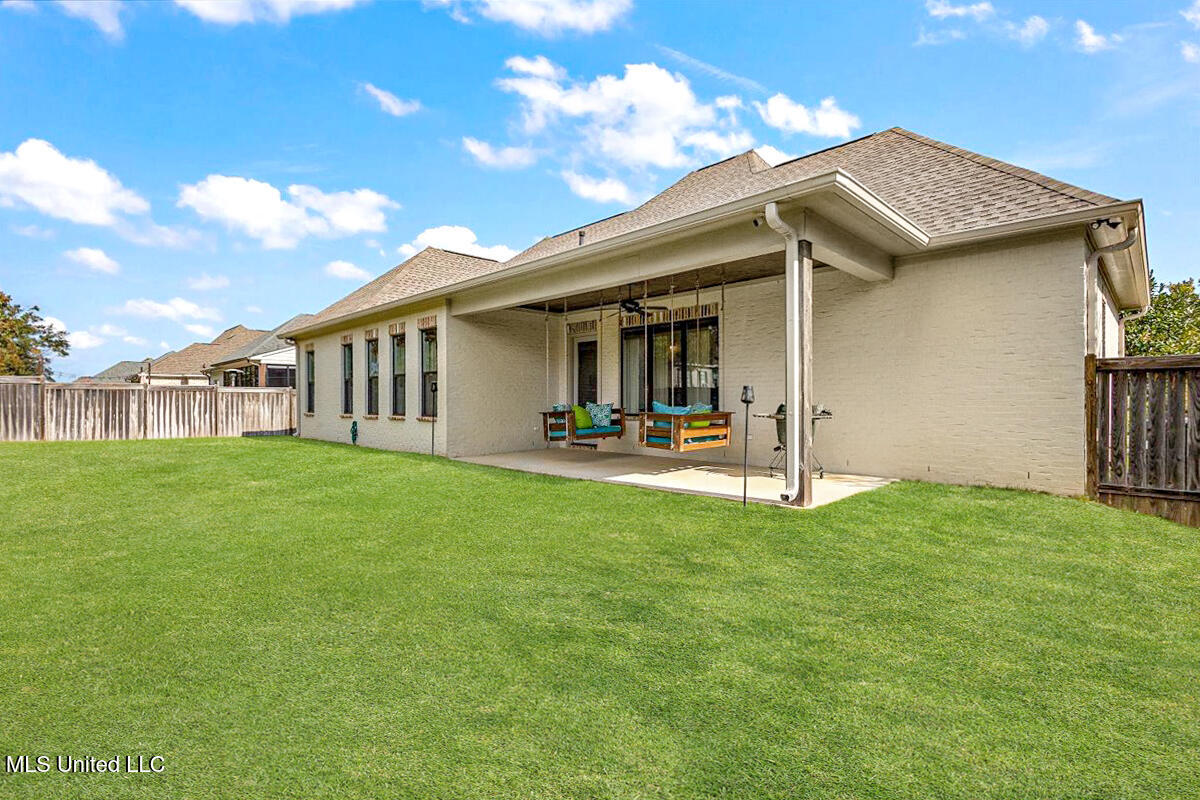 101 Coventry Lane Canton, MS 39046 - Photo 35 of 36 35-3HTP8130