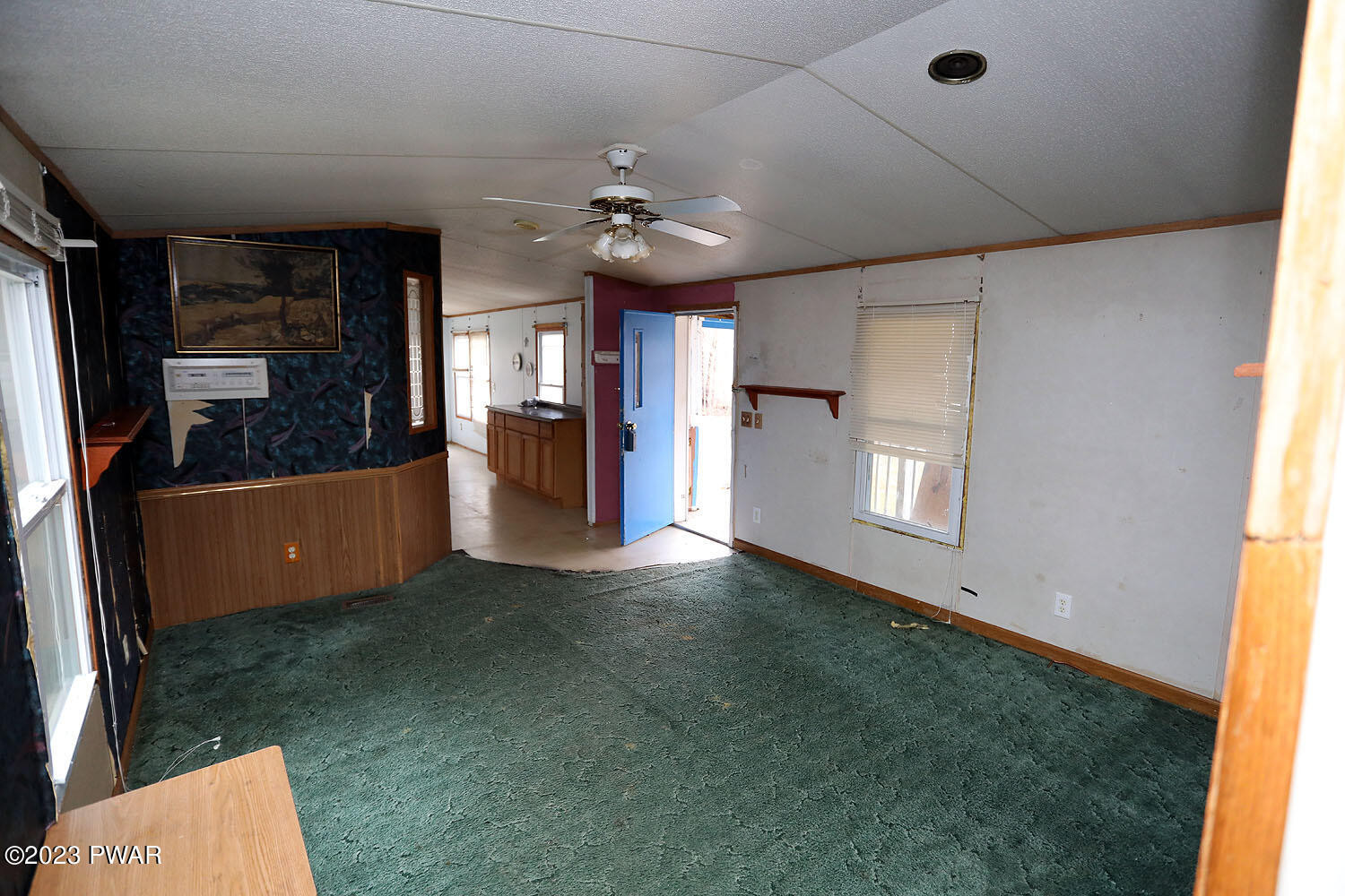 27 Smith Road Equinunk, PA 18417 - Photo 10 of 22 Living Room