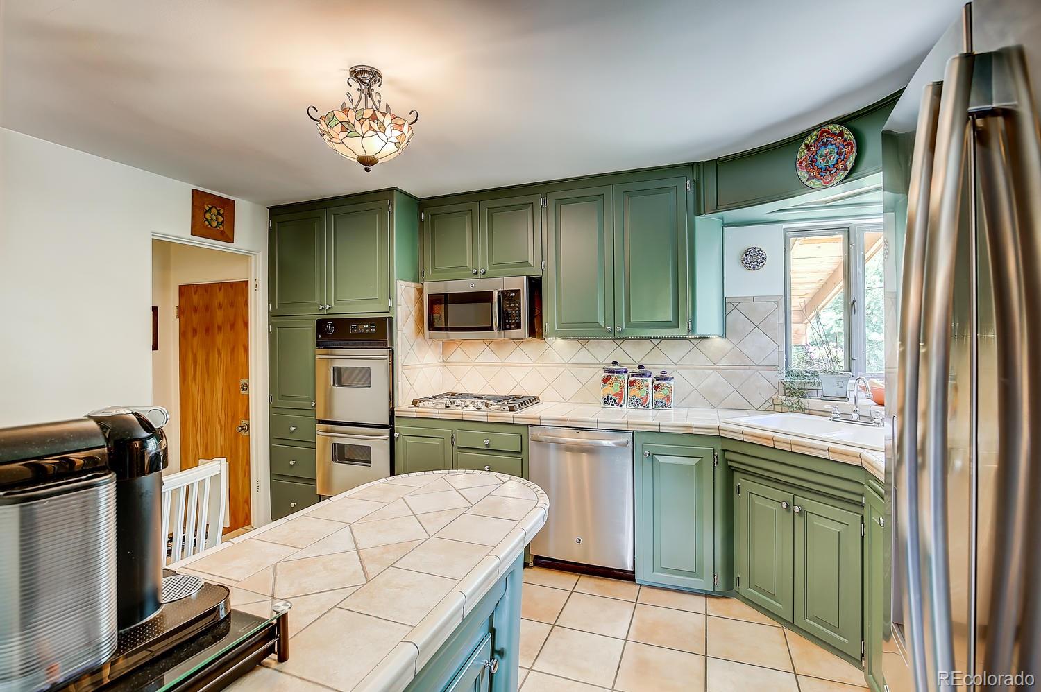3910 Dover Street Wheat Ridge, CO 80033 - Photo 11 of 35 Gallery Image 11
