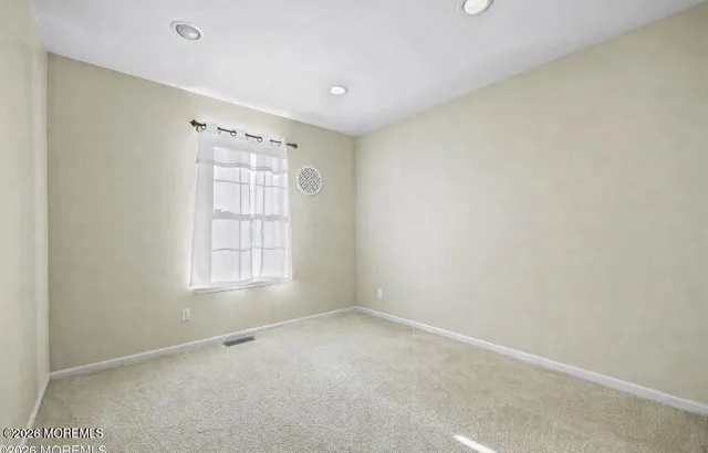 $699,900 | 48 Hedgewood Road, Howell, NJ 07731