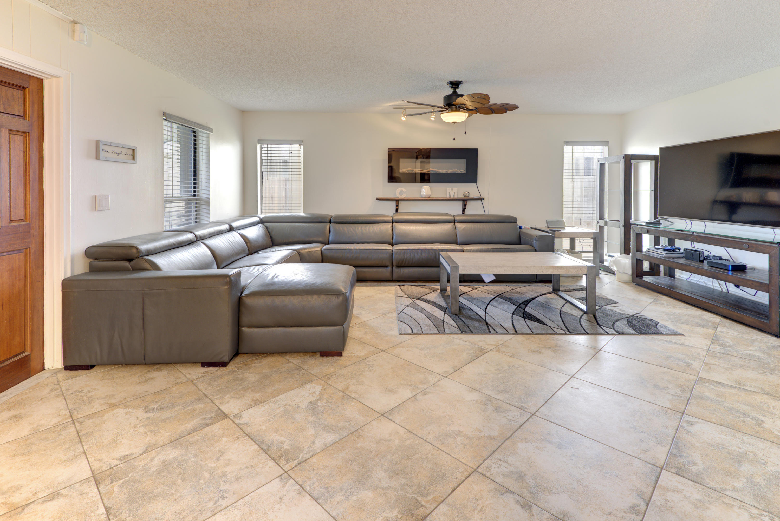 22196 Southwest 64th Terrace Boca Raton, FL 33428 - Photo 18 of 36 DSC_8455