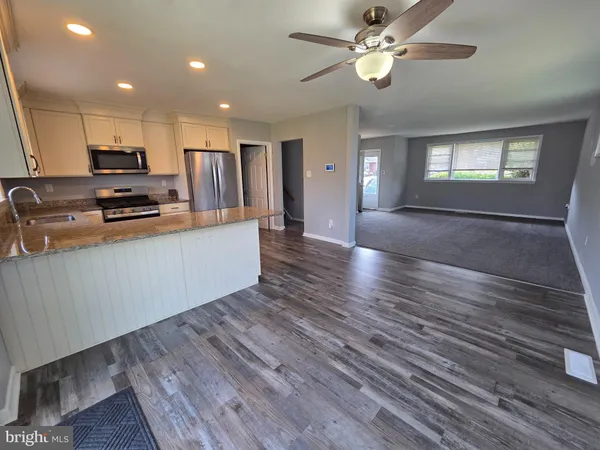 $2,950 | 811 Coppock Lane, Springfield, PA 19064