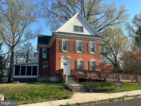 $500,000 | 270 Broad Street, Spring City, PA 19475