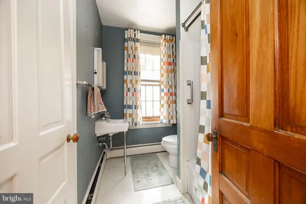 $500,000 | 270 Broad Street, Spring City, PA 19475