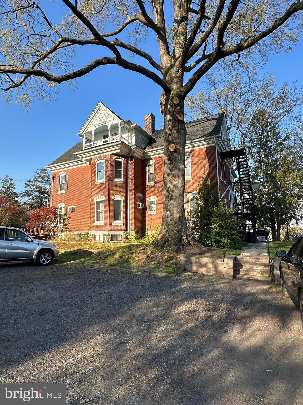 270 Broad Street Spring City, PA 19475 - Photo 3 of 4