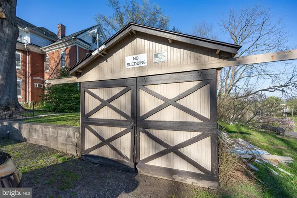 $500,000 | 270 Broad Street, Spring City, PA 19475