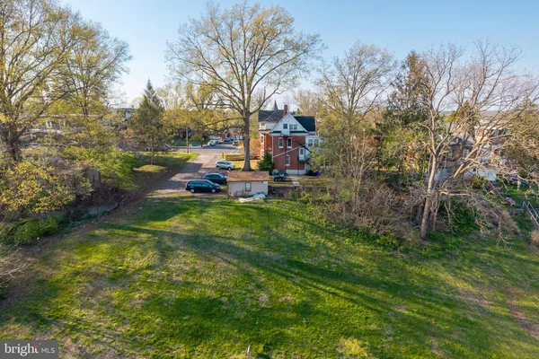 $500,000 | 270 Broad Street, Spring City, PA 19475