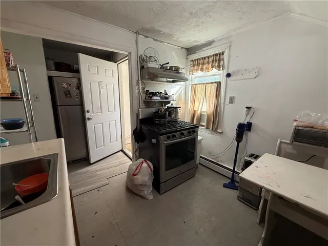 $400,000 | 316 Orms Street, Providence, RI 02908