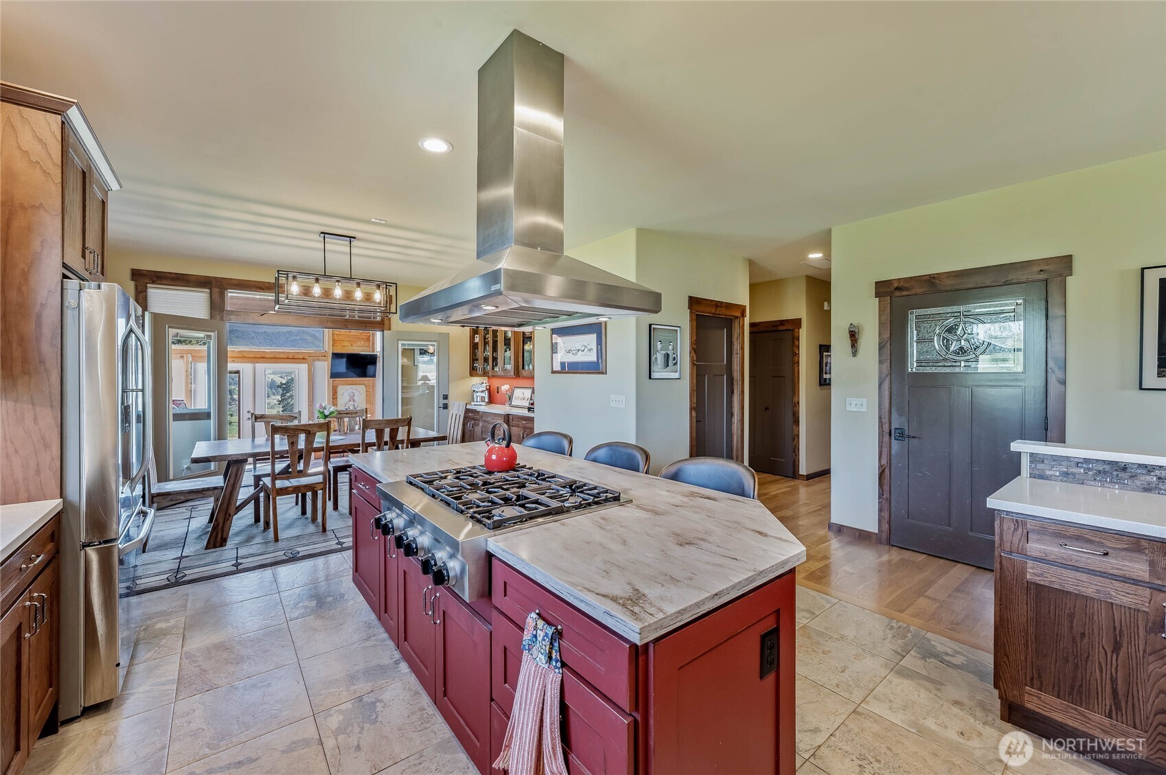 4266 Jim Smith Road Wenatchee, WA 98801 - Photo 8 of 38 Gallery Image 8