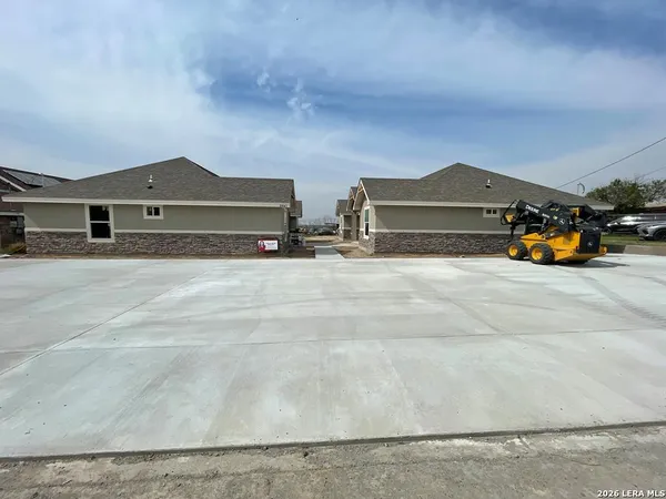 $580,000 | 3561 Steven Drive, Eagle Pass, TX 78852