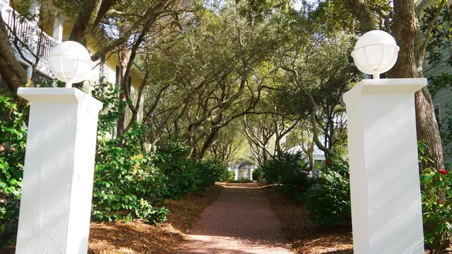 $880,000 | 501 Beachside Gardens, Panama City Beach, FL 32413