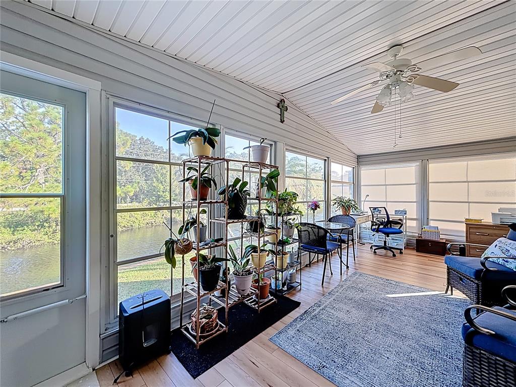 323 Pine Loop Frostproof, FL 33843 - Photo 11 of 18 Gallery Image 11