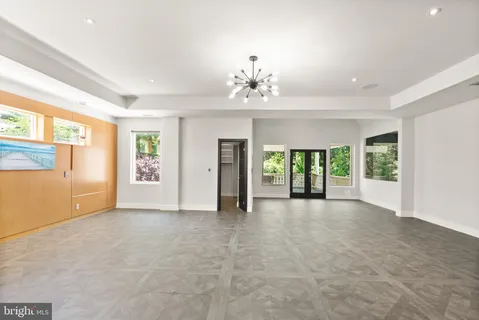 $2,499,000 | 6600 Reserves Hill Court, Annandale, VA 22003