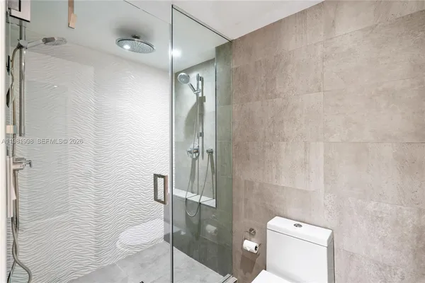 $8,500 | 177 Ocean Ln Drive, Unit 308, Key Biscayne, FL 33149