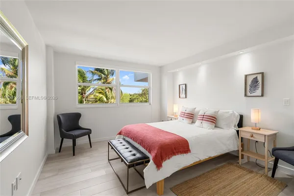 $8,500 | 177 Ocean Ln Drive, Unit 308, Key Biscayne, FL 33149