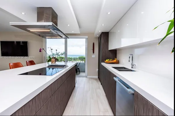 $8,500 | 177 Ocean Ln Drive, Unit 308, Key Biscayne, FL 33149