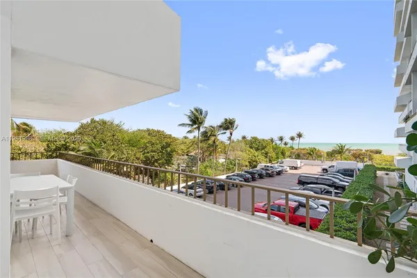 $8,500 | 177 Ocean Ln Drive, Unit 308, Key Biscayne, FL 33149