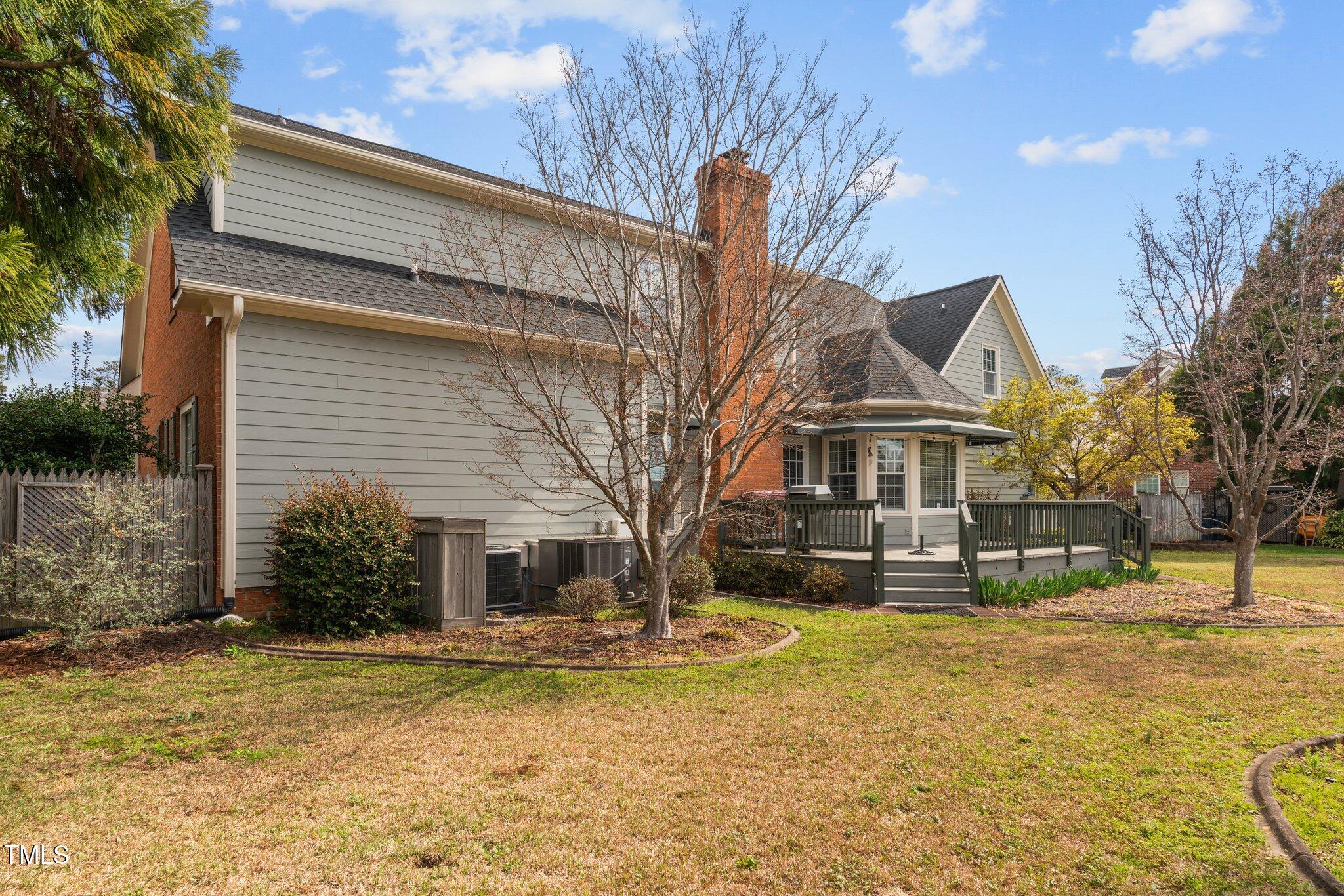 205 Parliament Place Dunn, NC 28334 - Photo 38 of 51 47-web-or-mls-DSC08084