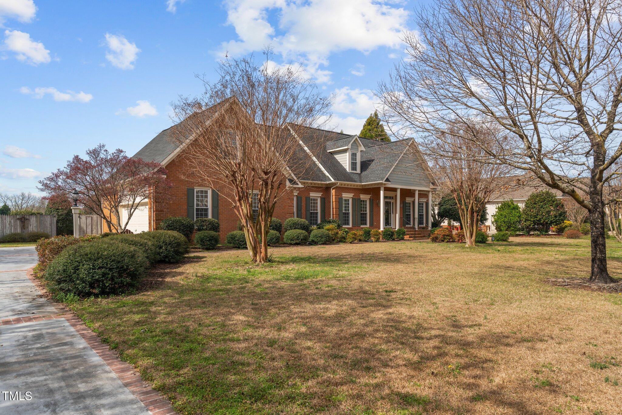 205 Parliament Place Dunn, NC 28334 - Photo 46 of 51 41-web-or-mls-DSC08074