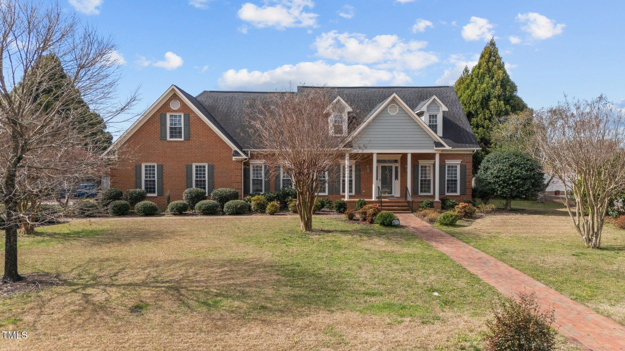 205 Parliament Place Dunn, NC 28334 - Photo 48 of 51 10-web-or-mls-DJI_20250321120428_0069_D