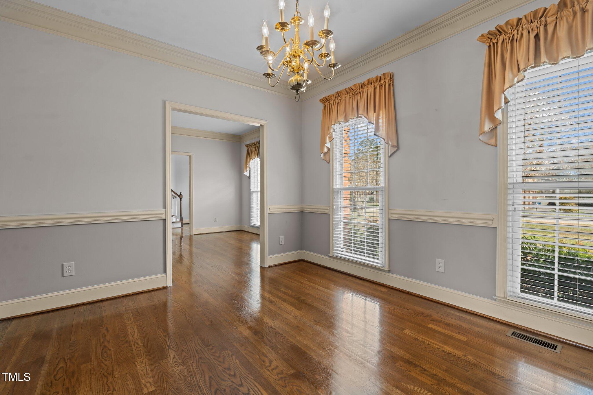 205 Parliament Place Dunn, NC 28334 - Photo 8 of 51 12-web-or-mls-DSC07953