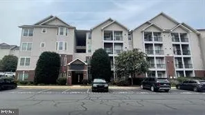 $510,000 | 1600 Spring Gate Dr., Unit 2207, McLean, VA 22102