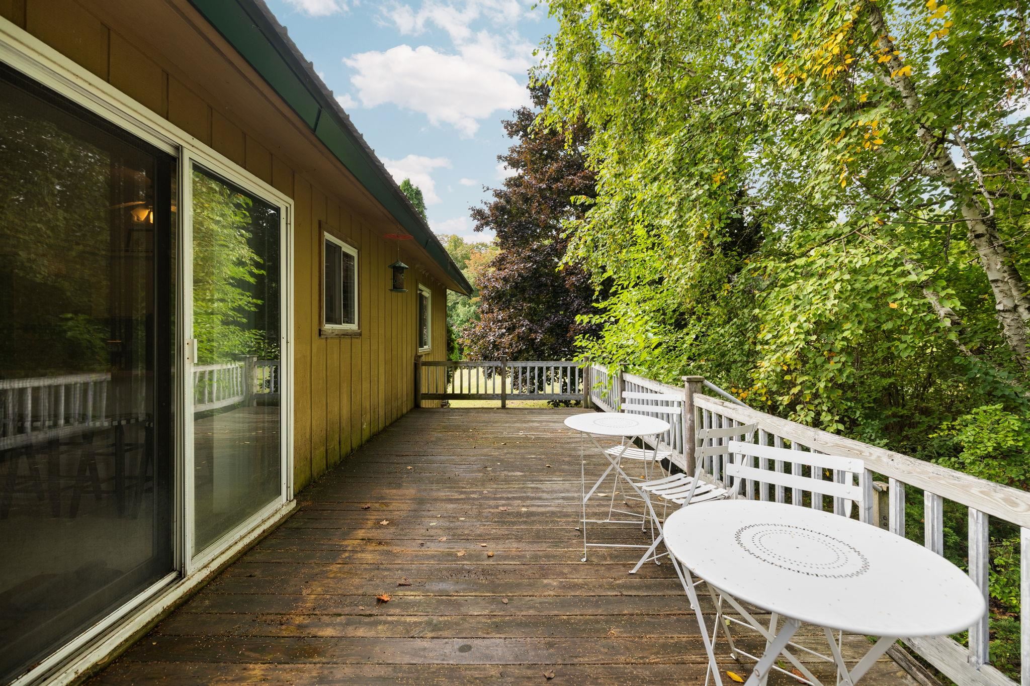 4722 Barnes Road Traverse City, MI 49684 - Photo 40 of 63 1939061-f975f01e-b1ce-42a8-86fa-0f35edac9861.JPG