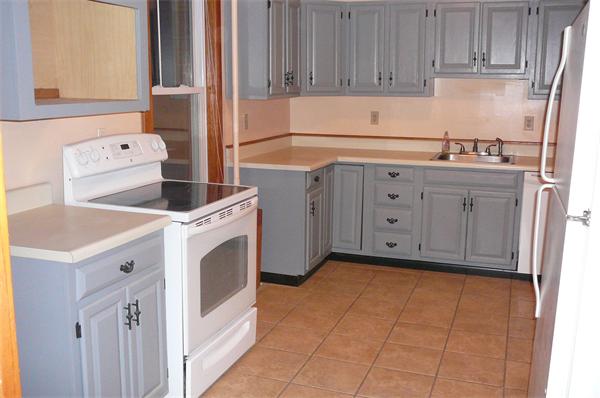 17 Forest Street Clinton, MA 01510 - Photo 5 of 28 Gallery Image 5