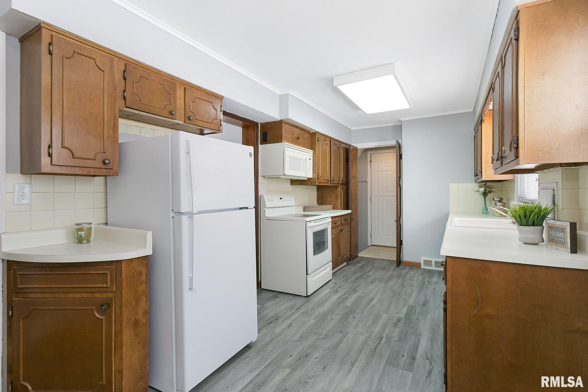 26 Woodley Road Rock Island, IL 61201 - Photo 11 of 34 Gallery Image 11