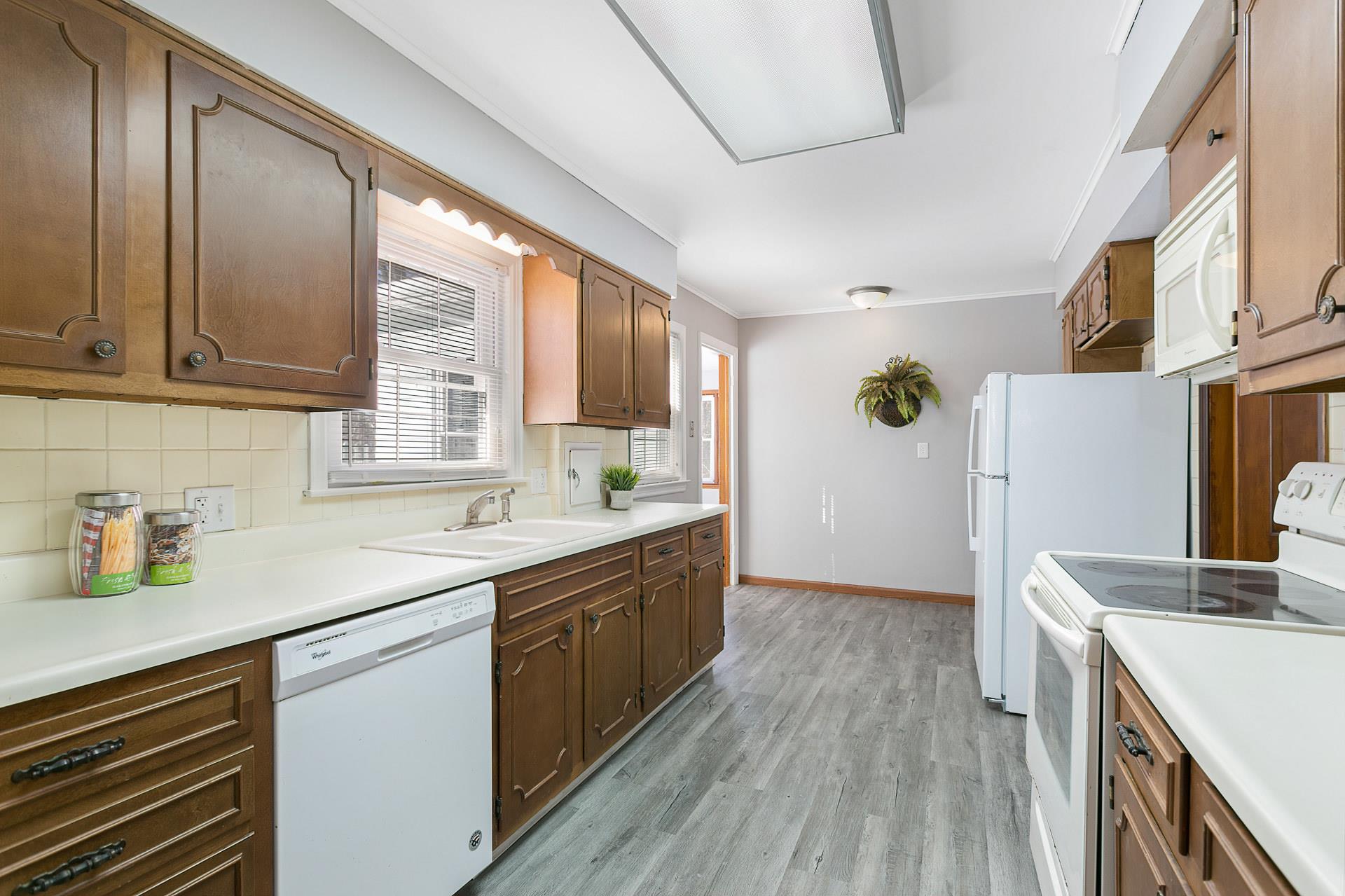 26 Woodley Road Rock Island, IL 61201 - Photo 13 of 34 Gallery Image 13