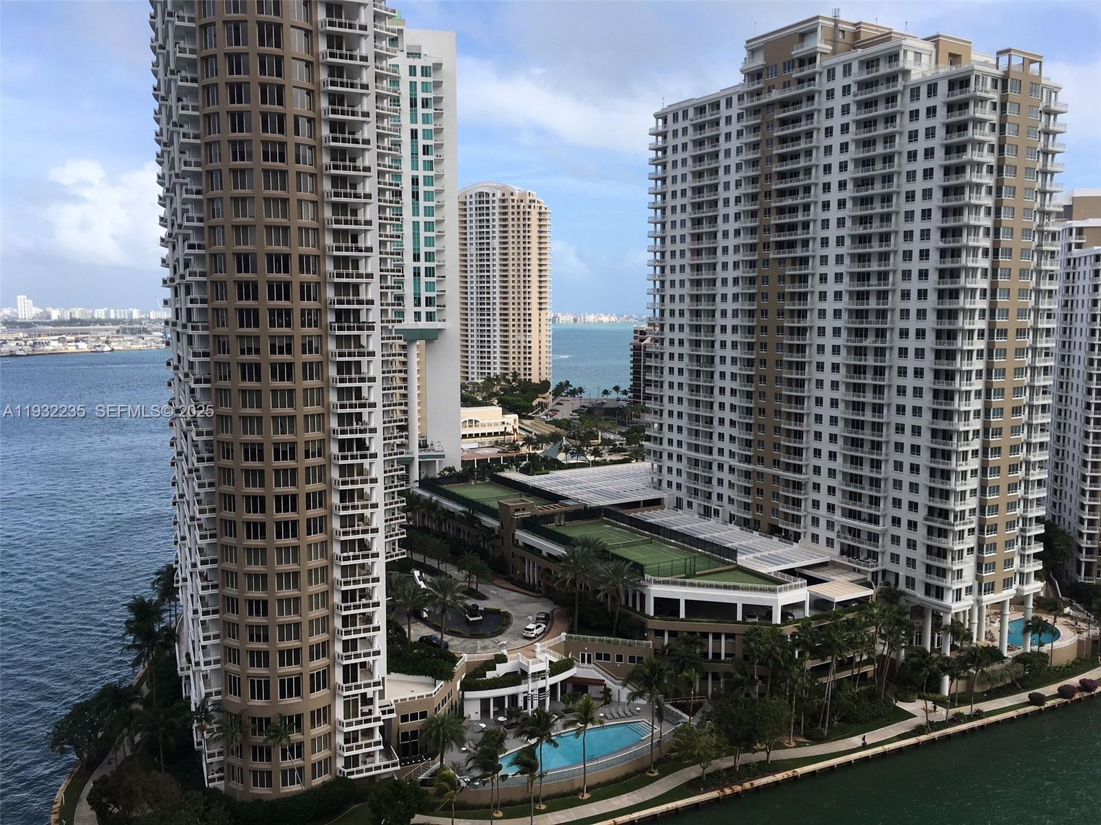 475 Brickell Avenue, Unit 3414 Miami, FL 33131 - Photo 18 of 24 a city view