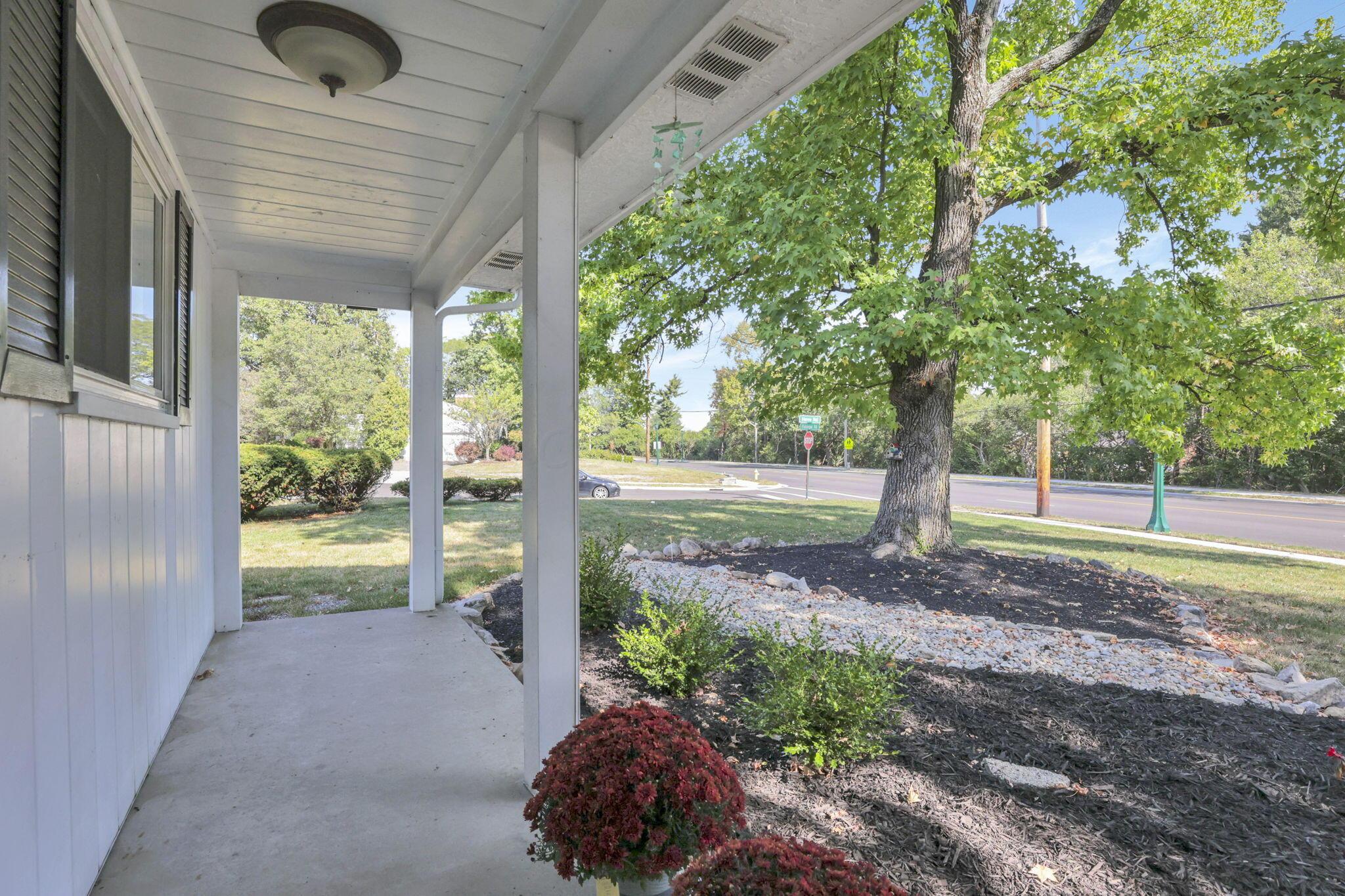 1771 Fishinger Road Columbus, OH 43221 - Photo 5 of 47 Porch