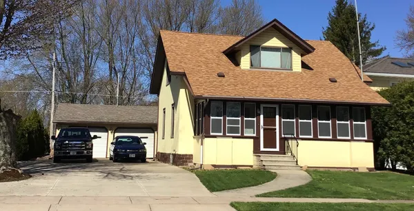 $164,900 | 107 North West Street, Loyal, WI 54446